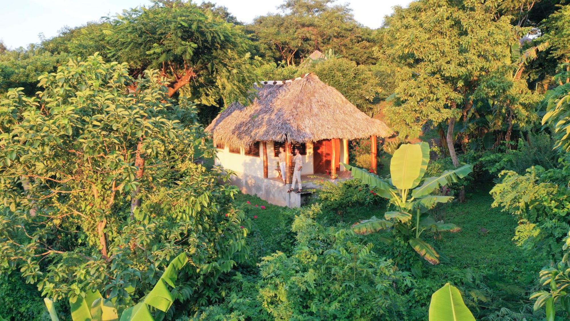 Totoco Eco Resort Balgue ภายนอก รูปภาพ
